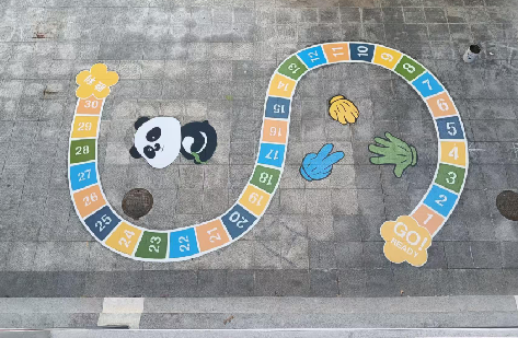 礼泉地面游戏彩绘